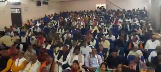 #भभुआ स्थित लिच्छवी सभागार में भभुआ सदर के पूर्व विधायक स्व आनन्द भूषण पाण्डेय की पाँचवी पुण्यतिथि रिंकी रानी पाण्डेय ने