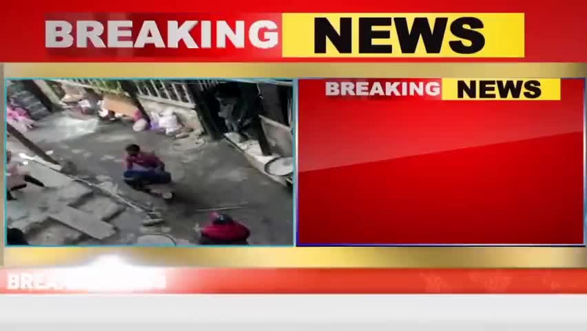 देहरादून: मसूरी लंढोर बाजार में मारपीट का वीडियो वायरल#mussoorie
#satopathexpress 
https://youtu.be/uNlEyVfbU5I