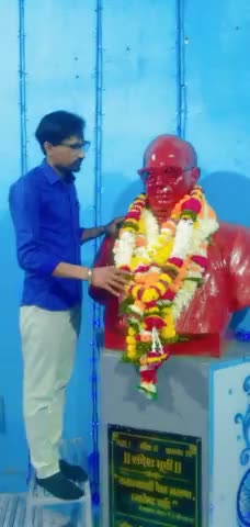 मै इस कारवां को बड़ी मुश्किल से यहां तक लेकर आया अगर तुम इसे आगे ना बढ़ा हो तो इसे पीछे मत जाने देना 
संविधान के रचियता,मुक्तिदाता, ज्ञान के प्रतीक विश्वरत्न 
#डॉ_भीमराव_अम्बेडकर जी को उनके महापरिनिर्वाण पर उन्हें कोटि-कोटि नमन