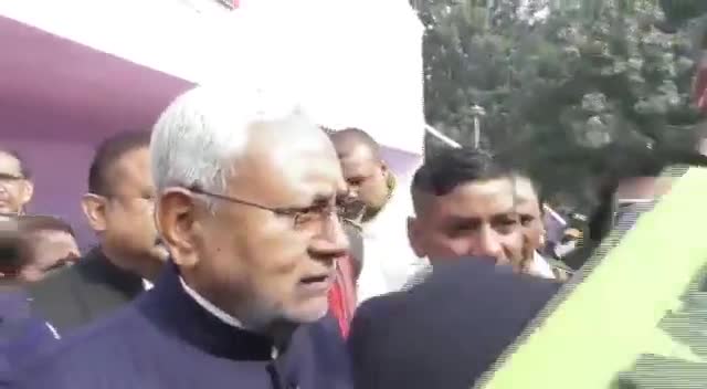 बाबासाहेब संविधान के निर्माता होने के साथ ही समाज के हर वर्ग के उत्थान के लिए कार्य करने वाले महान नेता थे: मुख्यमंत्री Nitish Kumar जी
#AmbedkarNitiParNitish #Bihar
#BRAmbedkar