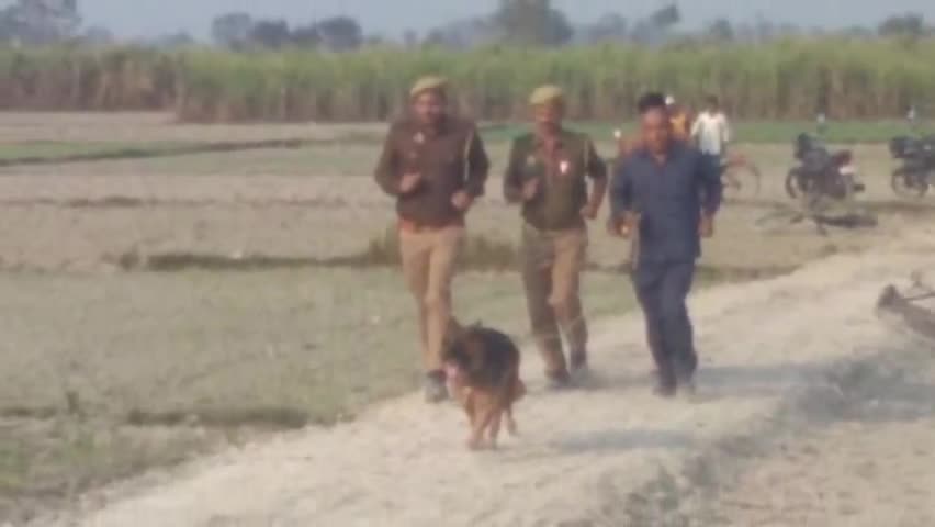 तमकुही राज: सौहारौना में एक युवती का शव खेत में मिला, अपनी मर्जी से शादी करने को लेकर घर वालों से हुआ था विवाद #मर्डर
