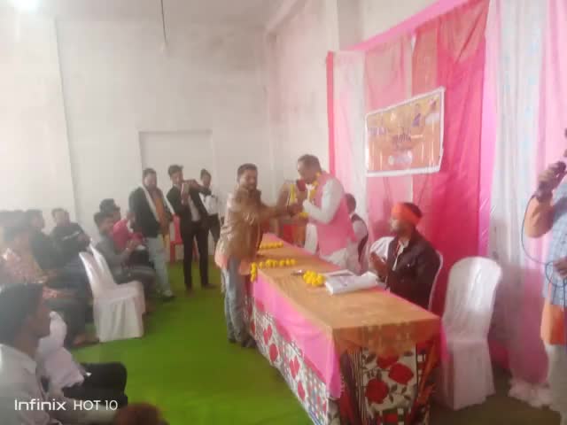 टीकमगढ़ जिले के बडागांव धसान मंडल में भाजपा सोशल मीडिया एवं आईटी विभाग के मंडल स्तरीय प्रशिक्षण अभियान “सुघोष” के तहत प्रशिक्षण वर्ग का आयोजन किया गया। 

#सुघोष_2022