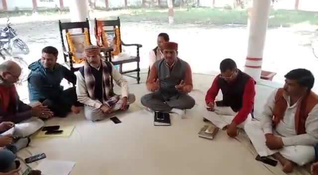 #निकाय चुनाव के लिये #लार, #मझौलीराज, #सलेमपुर #भाजपा के #मीडिया, #सोशल मीडिया, #आईटी के #कार्यकर्ताओं की #बैठक में रहा।