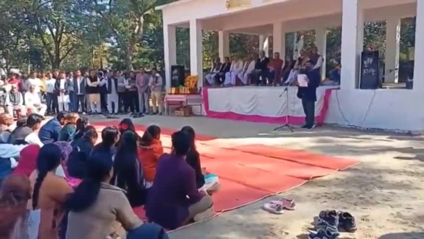 #श्रृद्धांजलि अपिर्त करते हुए ओजस्वी वक्तव्य  #स्वतंत्रतासंग्रामसेनानी स्व.दाऊ #सरदारसिंह जी स्मृति के अवसर पर भूमिपुत्र #पवनघुवारा  कुण्डेश्वर धाम 16/12/2022