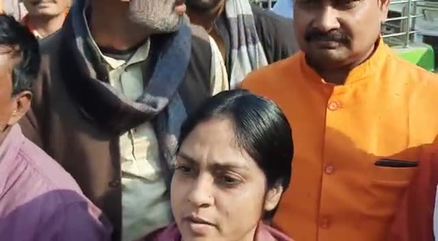 #जहरीले शराब से मौत पर भाजपा कार्यकताओं ने किया विरोध प्रदर्शन,सीएम का फूंका पुतला,कहा नीतीश कुमार दे इस्तीफा रिंकी रानी