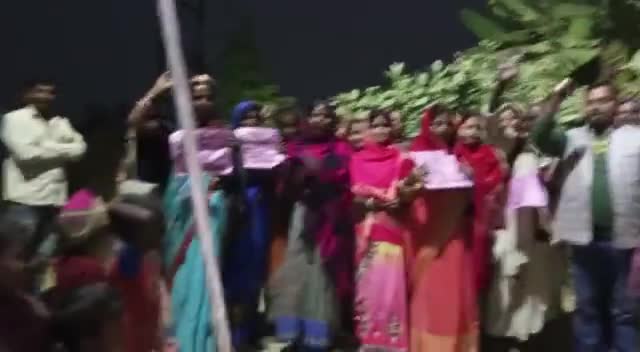 विकल्प बहुत मिलेंगे, मार्ग भटकाने के लिए संकल्प एक ही काफी है मंजिल तक जाने के लिए।

#28दिसंबर मतदान का दिन, आपका अपना प्रत्याशी Bharti Priya वार्ड पार्षद प्रत्याशी जिनका चुनाव चिन्ह #टैम्पू_छाप🛺🛺🛺 #क्रमांक_सं3 को भारी मतो से विजयी बनावे