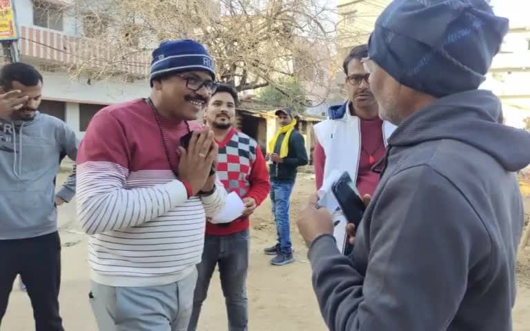 कल शहर के #यादव_मोहल्ला, #गोपालगंज, #कुराईच एवं #डिलियां में #जनसंपर्क अभियान सफल हुआ।