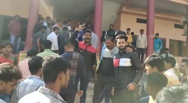 राजगढ़: जीरापुर सब्जी मंडी में हुए लड़ाई  #जीरापुर