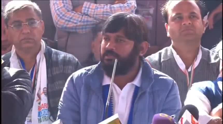 पार्लियामेंट स्ट्रीट: इस देश का नागरिक, देश के किसी भी धार्मिक स्थल पर जाने के लिए स्वतंत्र है।BJP का मंदिर पर कोई पेटेंट है क्या?#congresss