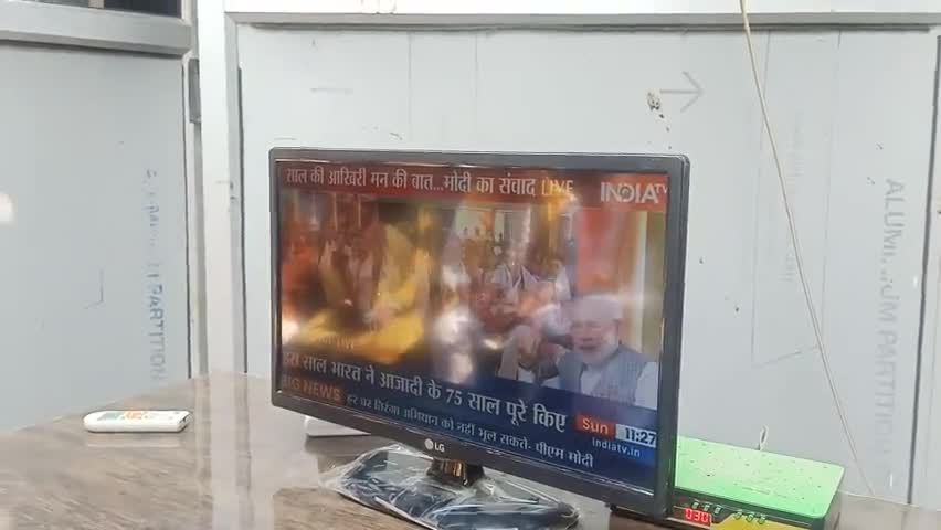 #देवरिया नगर के बूथ न 233 पर सदर #विधायक शलभ मणि तथा #भाजपा #कार्यकर्ताओं के साथ #मन की बात सुना।