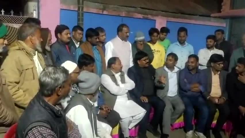 अमौर बैसा:- Majgama Hat के नजदीक चिल्हाना गाँव के Minhaz Alamके छोटे भाई #Dr Aslam mama की शादी मैं #mastermujhid#