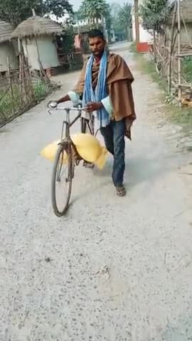 खाद की कीमत आसमान छू रहा है 
#publickehero #motihari #viral #update#bihar_govt