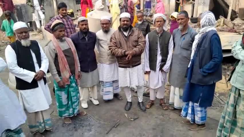 जोकीहाट: #ward number 6 village Pipra Panchayat 12 istambararThana jokihat araria pahunchi Jamiat ka wafd