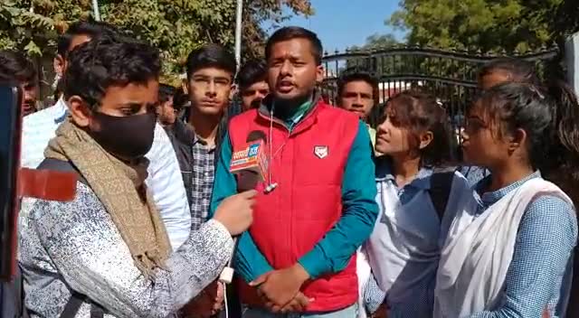 सत्य निकेतन स्कूल नागौद बना धर्म परिवर्तन का अड्डा ।
#शिक्षा_के_मंदिर_में_धर्म_परिवर्तन_बंद_हो 
#abvp_nagod