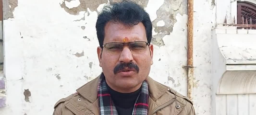 भोपाल से अयोध्या जा रही #श्रीराम रजाई यात्रा के साथ जा रहे सैकड़ो रामभक्तों का विमल द्विवेदी ने मंच के साथ किया भव्य स्वागत 
#नर_सेवा_नारायण_सेवा 
#सेवक_हूँ_सेवक_ही_रहूँगा 
#विमलद्विवेदी