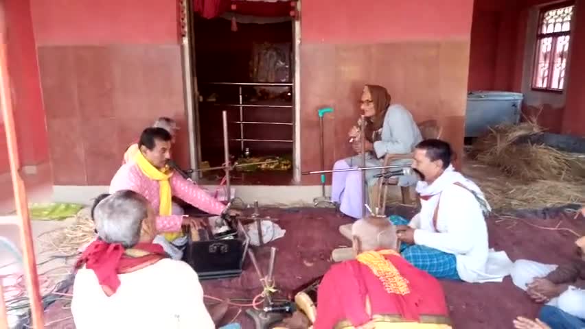 नव वर्ष 2023 के आगमन पर राम नाम महायज्ञ  का आयोजन#बसुआ महारानी स्थान #औराई। संकल्प-राम मिलन ठाकुर।