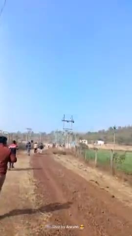 ग्राम मगराना जिला #गुना बीस बुझी माता मंदिर से बागेश्वरधाम के लिए निकले पैदल यात्रा #guna #ashoknagar #Bageshwar