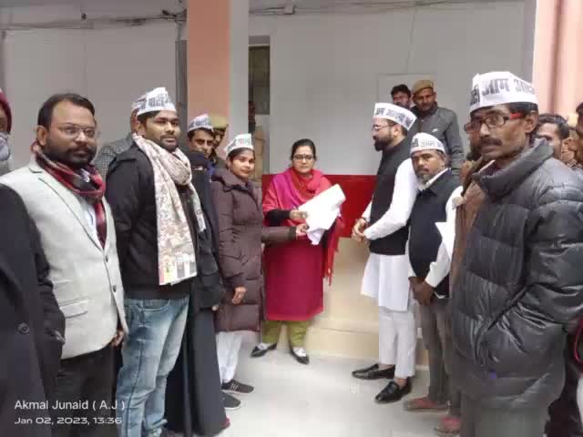 #OBC_आरक्षण_बचाओ_देश_बचाओ अभियान के तहत
#आम_आदमी_पार्टी_उन्नाव इकाई ने जिलाधिकारी महोदया को सौपा ज्ञापन
#अकमल_जुनेद