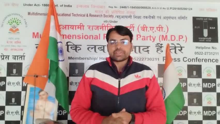 #मुसलमानो आपकी #मर्दानगी आपके औरतो तक ही सीमित है आजादी के बाद आप का #इतिहास क्या है
आप की औरते #बाजार मे दिखाई देती है