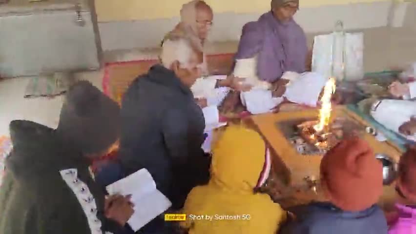 भारत स्वाभिमान एवं पतंजलि परिवार द्वारा 28वर्ष पूर्ण होने के उपलक्ष में #स्थापना_दिवस आर्य समाज मंदिर चैनपुर मैं मनाया🙏