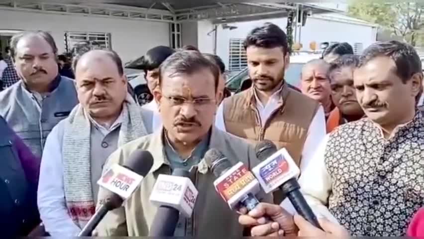 रैपुरा: अपने ग्राम रैपुरा को हमेशा स्वच्छ बनाए रखें: क्षेत्रीय सांसद वीडी शर्मा #स्वच्छ_भारत_मिशन