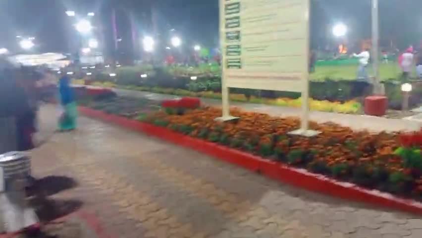 भोपाल के 1250 हनुमान मंदिर के पास गुलाब उद्यान में तीन दिवसीय प्रदर्शनी का रात को हुआ समापन!
#bhopalnews #bhopaltopnews