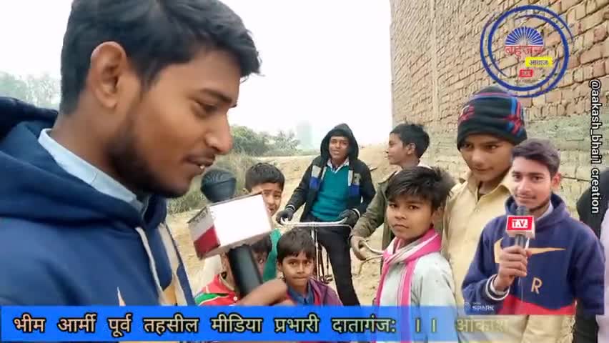 आज #गांव_गांव जाकर किया #जनसंपर्क 
अब हर शोषित पिछड़े पीड़ित की आवाज  करेंगे बुलंद ✊✊ .... 
#संघर्ष हमारा जारी रहेगा ✊