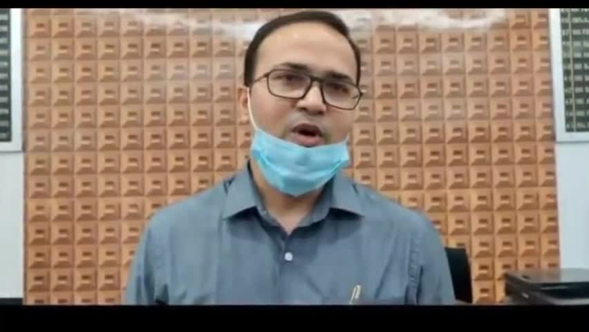 #Chhapra: कड़ाके की ठंड एवं शीतलहर के प्रभाव को देखते हुए सभी निजी एवं सरकारी विद्यालयों के वर्ग 8 तक के बच्चों के लिए शैक्षणिक गतिविधि को एक बार फिर से स्थगित रखने का आदेश जिलाधिकारी ने दिया है।   

 #मुन्ना_प्रताप_सिंह_कुशवाहा_मुबारकपुर