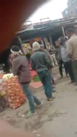###market me Jam ka mukhya karan ye dukandar log hai