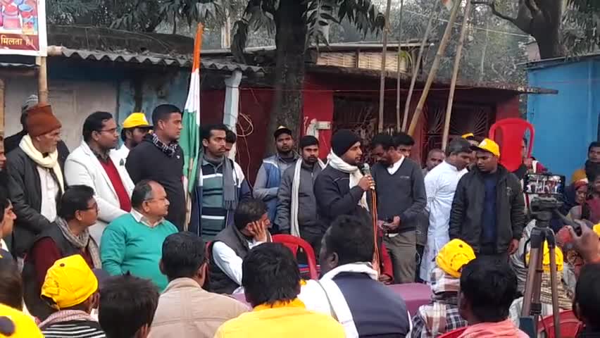 भटवालिया चौक: मोतिहारी पर प्रशांत किशोर को क्या सुनने को मिला।#dk16692 #kumarbirendra303 #bihar_tak #public#newsnt24