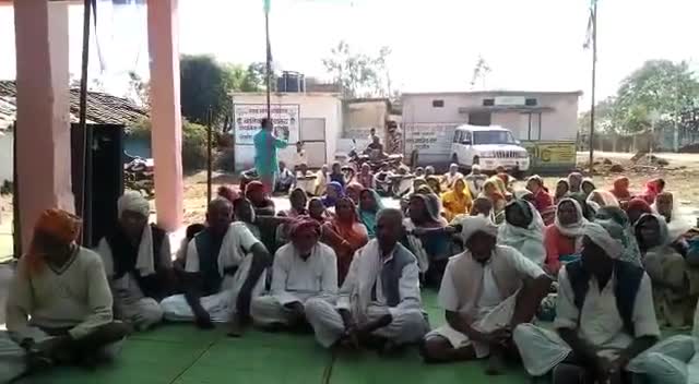 #डिंडौरी में बसपा सुप्रीमो मायावती जी का हर्ष उल्लास के साथ मनाई गई जन्म दिवस, गरीबो को बांटे कम्बल