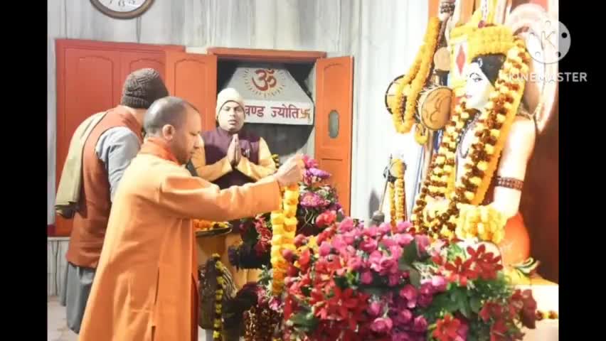 हर्षोल्लास के साथ मना मकर संक्रांति का पर्व
गोरखनाथ मंदिर मे लगा श्रद्धांलुओं का जमावड़ा
#gorakhpur #gorakhnath #U. P