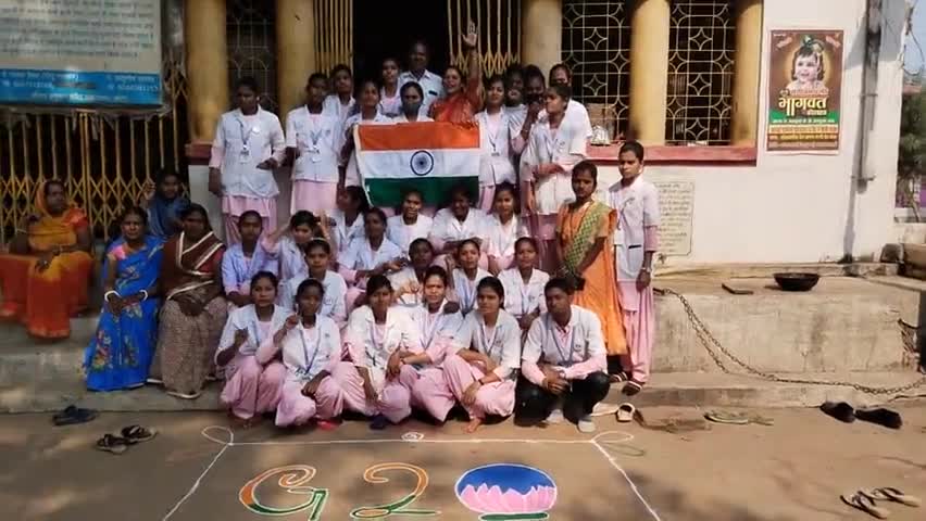 जी20 को भाजपा महिला मोर्च स्वागत 
   देश के लिए गौरव की बात है कि प्रधानमंत्री नरेंद्र मोदी जी के करिश्माई नेतृत्व में भारत G-20 की अध्यक्षता कर रहा है। 
#MMWelcomesG20
#BjpMahilaMorcha
#bjp4cgstate