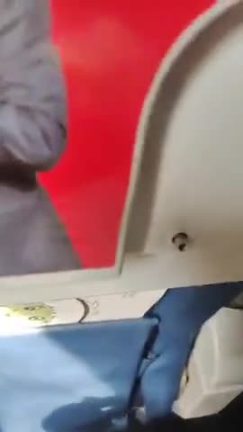 जीवन इतना अप्रत्याशित हो सकता है, एक पल यहाँ  औऱ अगले ही क्षण दुनिया को अलविदा.! 
#RIP 😢

#NepalPlaneCrash  #Sonu_jaiswal was live before crash. #Ghazipur  #planecrash