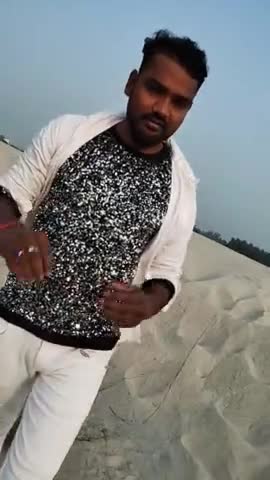 धनघटा थाना क्षेत्र : कलाकार व सिंगर सुरेश राजा का ये तेज़ी से वीडियो वायरल हो रहा है #singersureshraja sureshraja