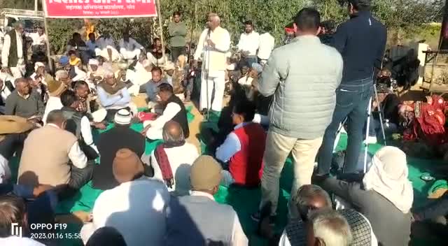 #सहायक अभियंता धोद कार्यलय पर जड़ा ताला, का. अमराराम, का. पेमाराम रहे मौजूद, किसान बिजली की अनियमितता के है खिलाफ #