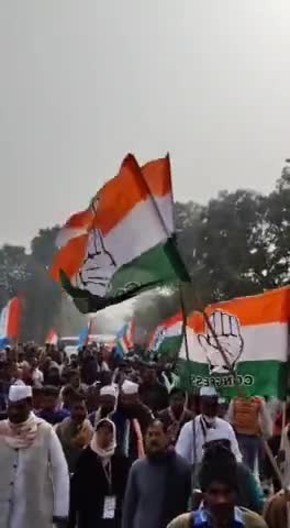 निकलें हैं नफ़रत मिटाने को,
निकलें हैं सद्भाव लाने को।
#bharatjodoyatrabihar