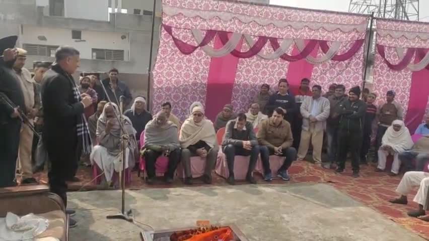 शिक्षा मंत्री कंवरपाल ने जगाधरी में शुरू किया जनसंपर्क अभियान
#कपिलमनीषगर्ग  #भाजपा