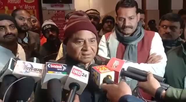 जॉब कैलेंडर जारी होने पर  नेता प्रतिपक्ष ने सरकार पर किया तीखा जुबानी हमला #vedantsamachar