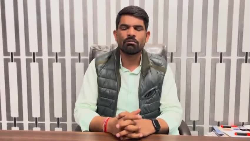 बीकानेर: दिद्यार्थी की मांग को लेकर BA/BC/BCOM प्राइवेट एवम् रेगुलर विद्यार्थीयो के फॉर्म की अंतिम तारीख को लेकर
#bikaner_news