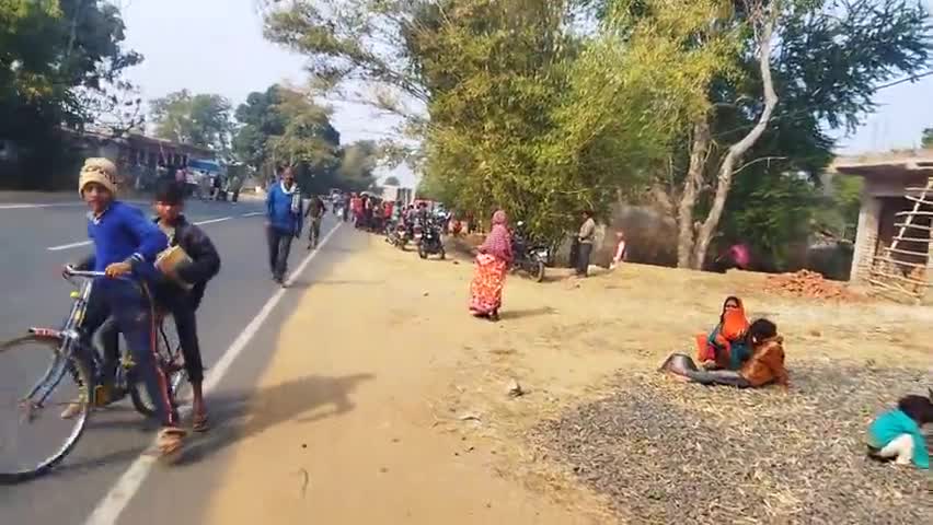 चंद्रमंडी पंचायत के सगदिन्याडीह ग्राम में अर्जुन गोसामी के पुत्र अशोक गोसमी फासी लगा लिया 
#चंद्रमंडी
#चकाई