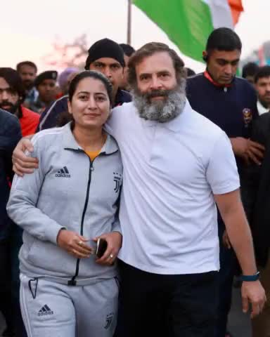 #Bhart_Jodo_Yatra जम्मू-कश्मीर मे राहुल गांधी जी के नेतृत्व मे चल रही भारत जोड़ो यात्रा मे जनसमर्थन