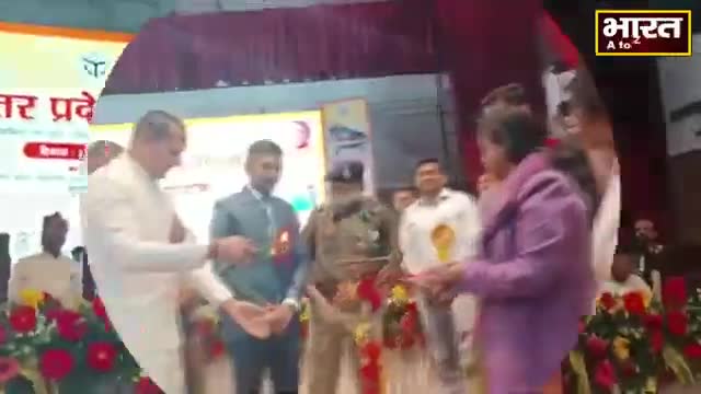 कानपुर: #कानपुर#चंद्रशेखर आजाद कृषि एवं प्राविधिक विश्वविद्यालय में सरकारी स्टालों की प्रदर्शनी#