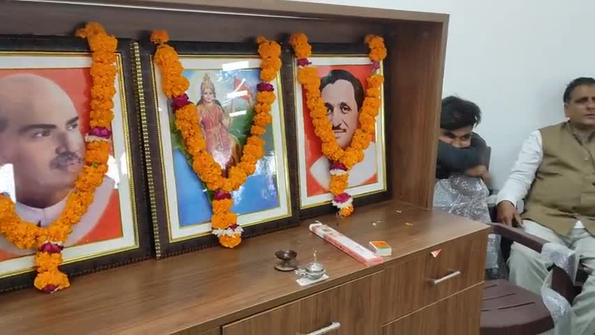 धौलपुर #भाजपा ज़िला #कार्यसमिति बैठक सम्पन्न।
#ज़िला_पदाधिकारी, #जनप्रतिनिधि, मण्डल अध्यक्ष, #बूथ_अध्यक्ष हुए सामिल।
