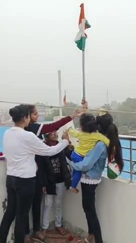 #भारत का #संविधान नागरिकों को सही बात कहने और सही काम करने की ताकत देता है। इस शुभ दिन पर यही कामना है कि देश के नागरिकों को इस ताकत का सही इस्तेमाल करने की शक्ति मिले।

सभी देशवासियों को #गणतंत्रदिवस की हार्दिक शुभकामनाएं।।