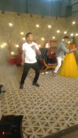 Instagram 🆔 Gumnaam Rasiya
#gumnaamrasiya #gumnaam_rasiya 
#viral #bhojpuri #trending #trend #dance #foryou #reels #sho