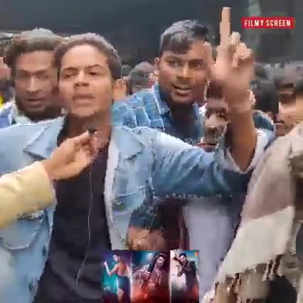 DAY-2 #Pathaan Crazy Reaction इस बार Boycott करने वाला भी देख लिया फिल्म देखिये क्या बोले इसबार 👇
#PathaanReaction #pat