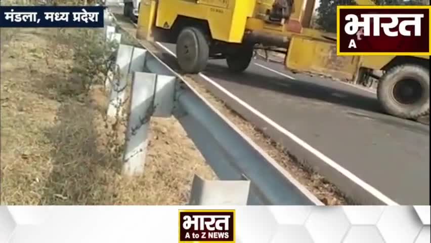 कानपुर: #Viral | Mandla ज़िले के पास भीषण हादसा, एक साथ Truck, Crane और Trala खाई में गिरे…| Madhya Pradesh
#viral #mandlanews