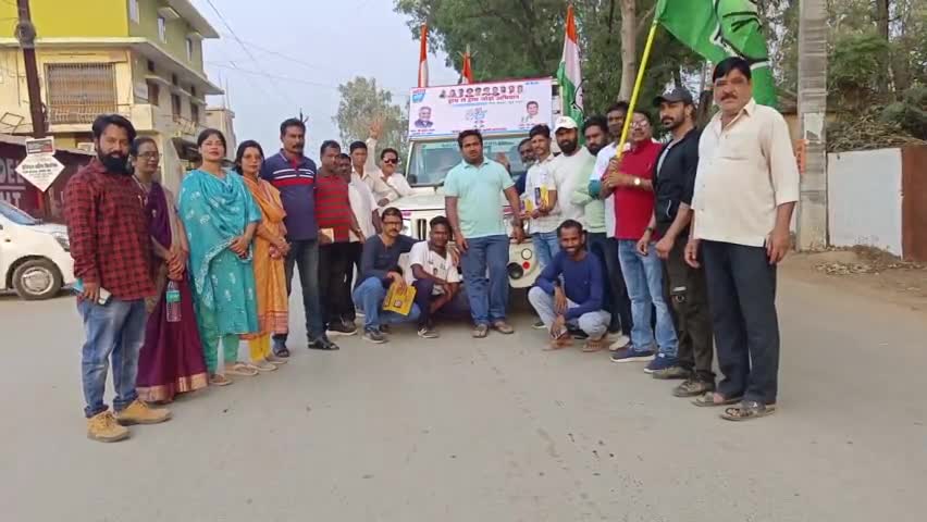 #hathsehathjodoyatra आज पहुची कोंडागाँव शहर क बाजारपारा व शीतला पारा वार्ड । जन जन तक पहुचा रहे #bharatjodoyatra सन्देश