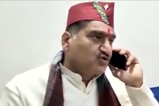 बीजेपी सांसद ने एएमयू वीसी को धमकाया फोन पर वीडियो वायरल#amu#aligarh#delhi#mpaligarh#uttarprades